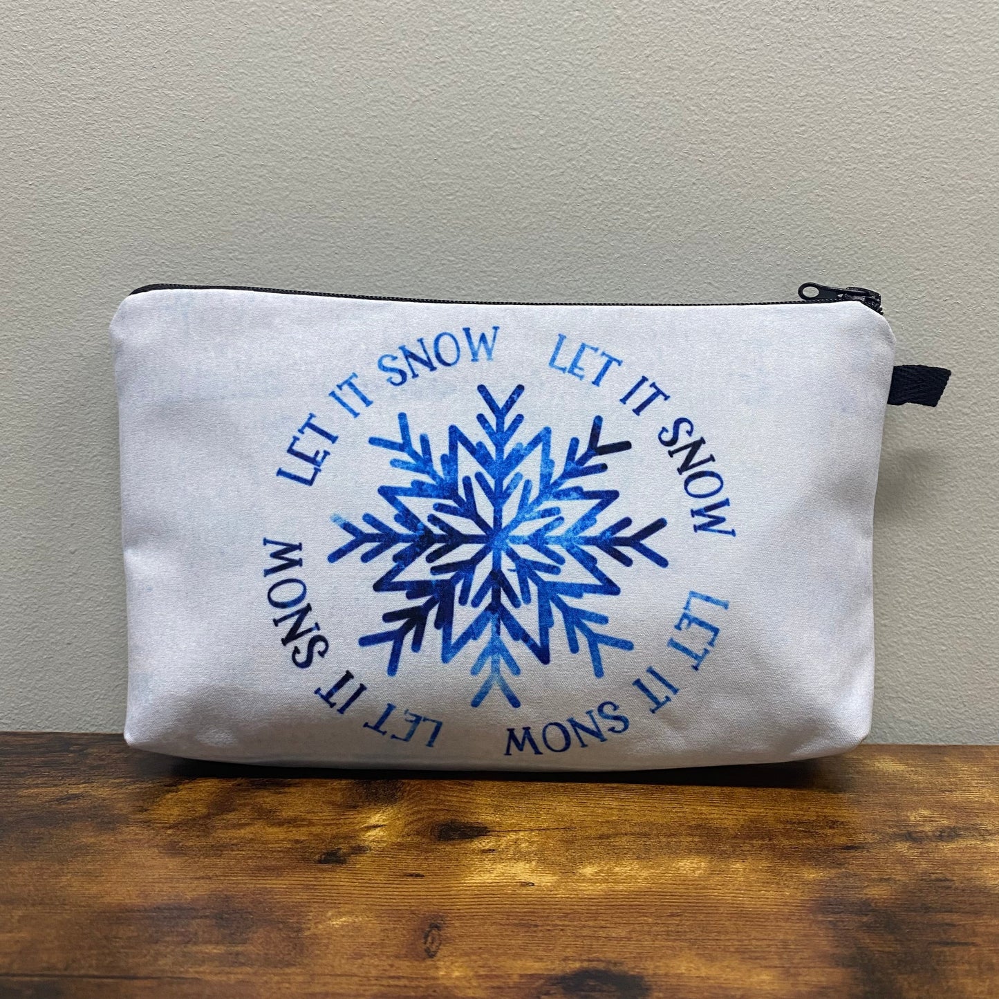 Pouch - Holiday Christmas - Let It Snow